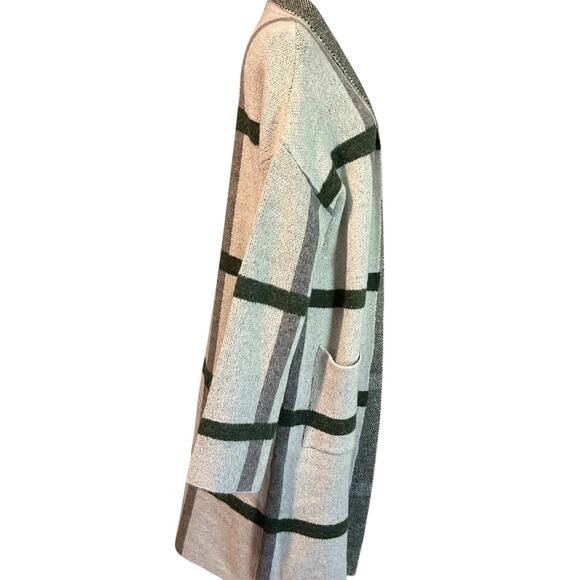 Cyrus NYC Sweater Coatigan Open Plaid SZ LG NWT Causal Luxury Comfort Wear - Picture 9 of 11